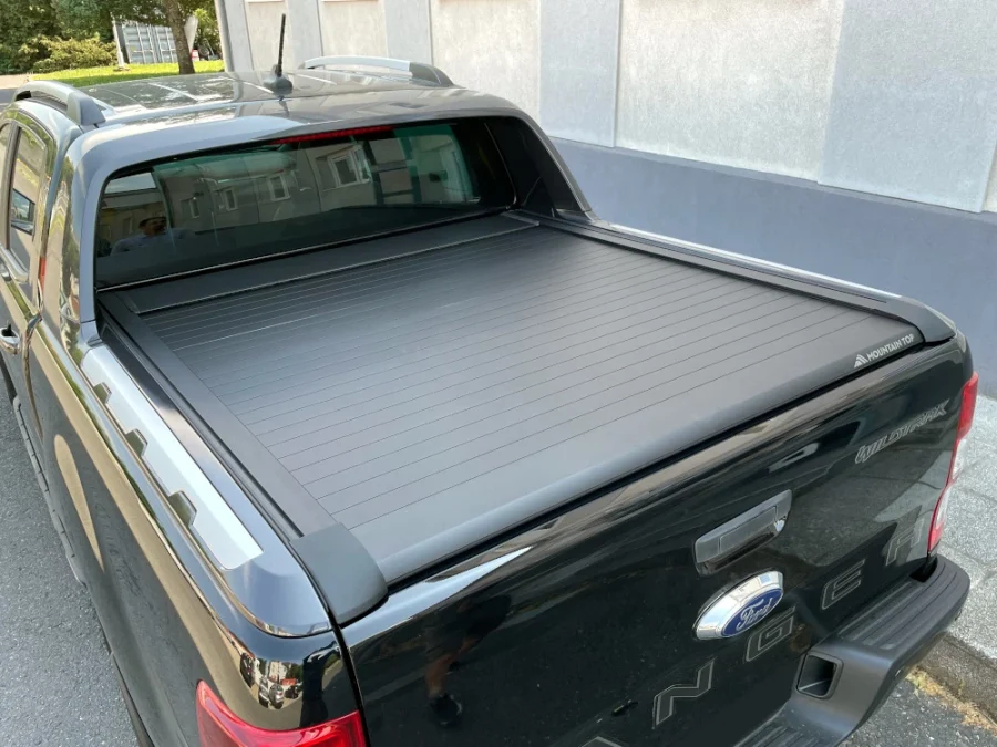 Ролетна щора RealTruck EVOm Manual – черна – Ford Ranger D/C (2011–2022)