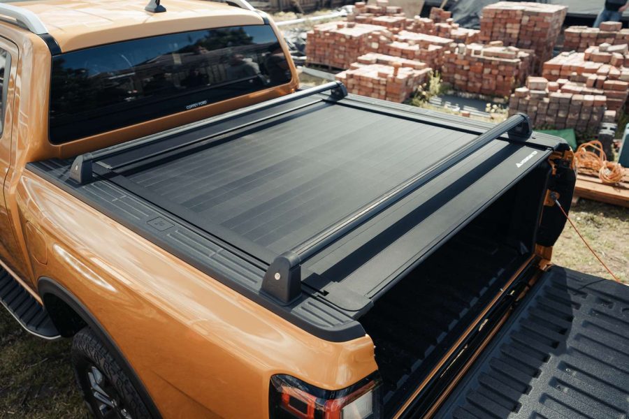 Ролетна Щора – RealTruck ЕVOm – Черна – Ranger D/C 2023-