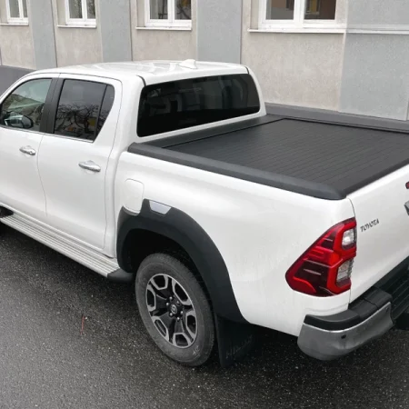Ролетна Щора Ръчна RealTruck EVOm - черна - Toyota 2016-