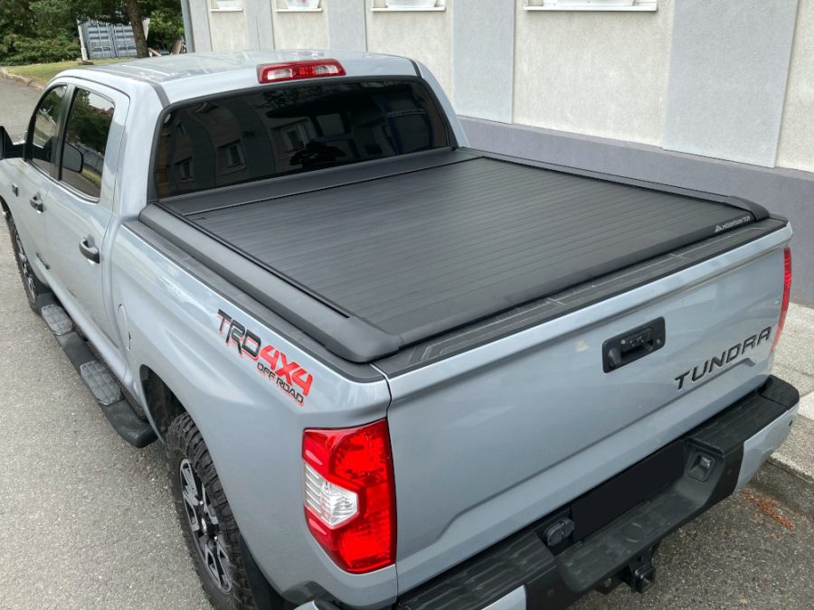 Ролетна щора REALTRUCK EVOm – Черна – Toyota Tundra 5.5ft. 2015-2021