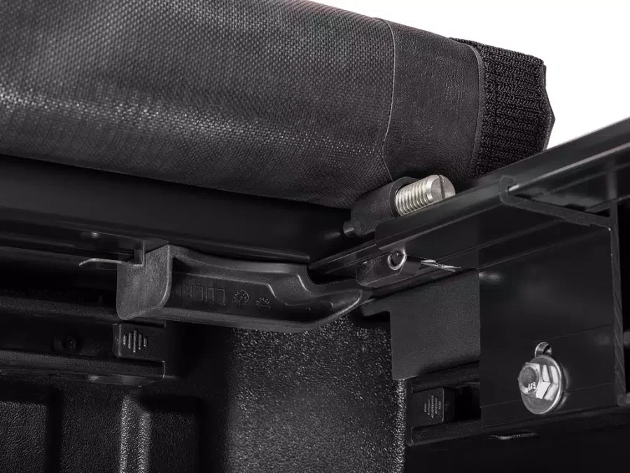 TruXedo Lo Pro Soft Roll-Up Tonneau Cover – Toyota Hilux Double Cab (2005+), 5’