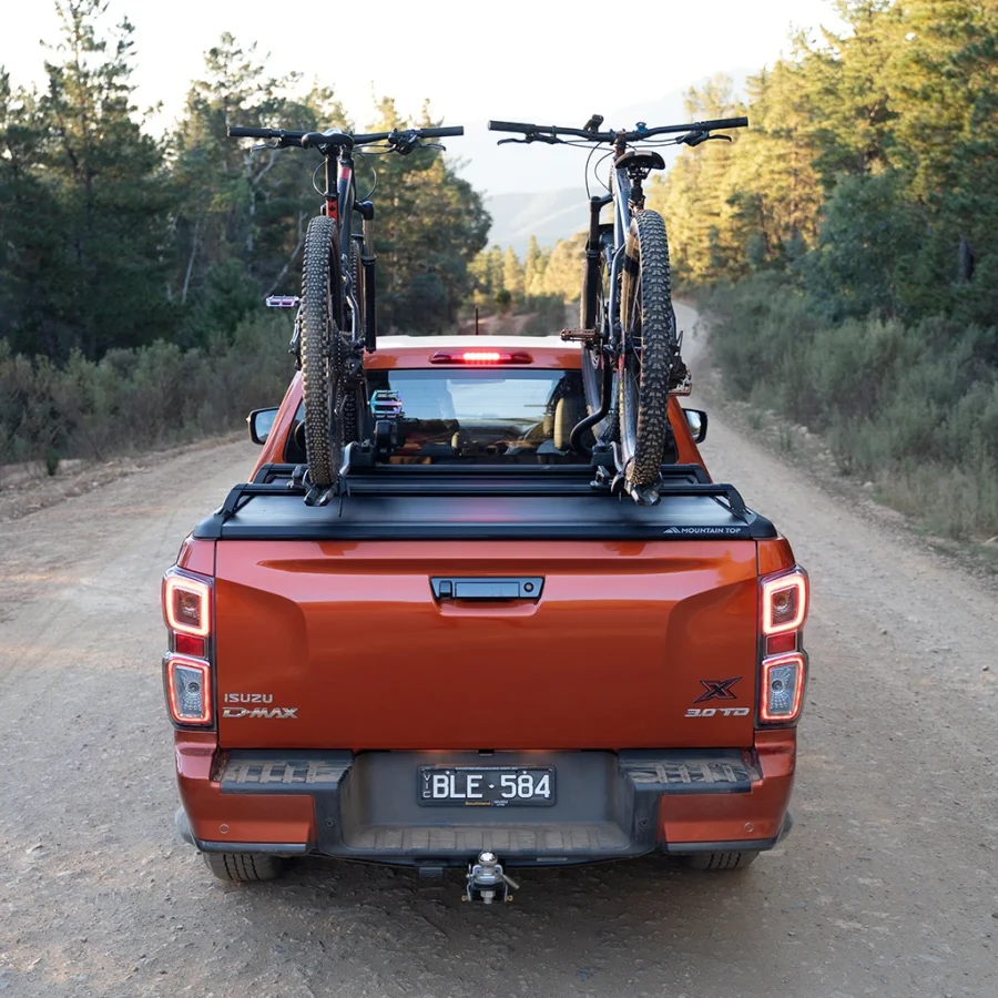 Електрическа ролетна щора RealTruck ERC3000 – черна – Isuzu D-Max D/C(2020–2025)