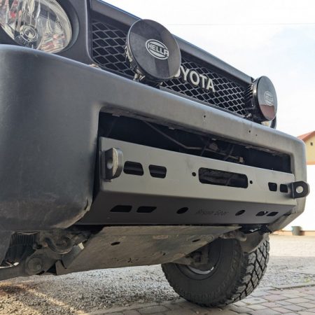 Стоманена Плоча за Лебедка (Toyota FJ Cruiser – OEM Броня)