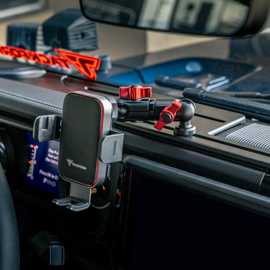 Стойка за табло Tackform Slim Track с държач по избор – Jeep Wrangler JL / Gladiator JT (2024+)