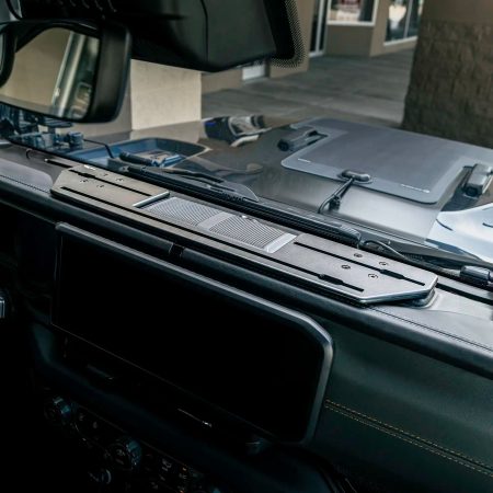 Стойка за табло Tackform Slim Track с държач по избор – Jeep Wrangler JL / Gladiator JT (2024+)